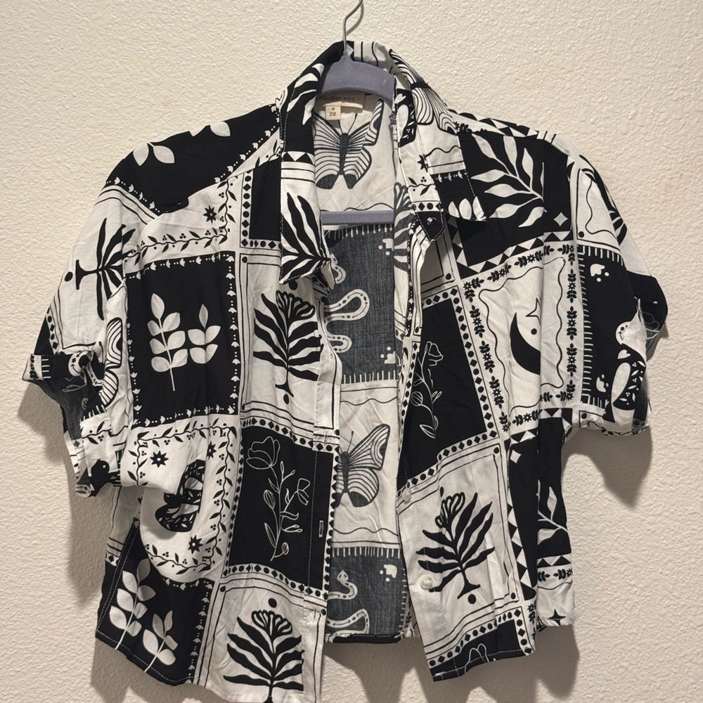 Black and White Patterned Shirt